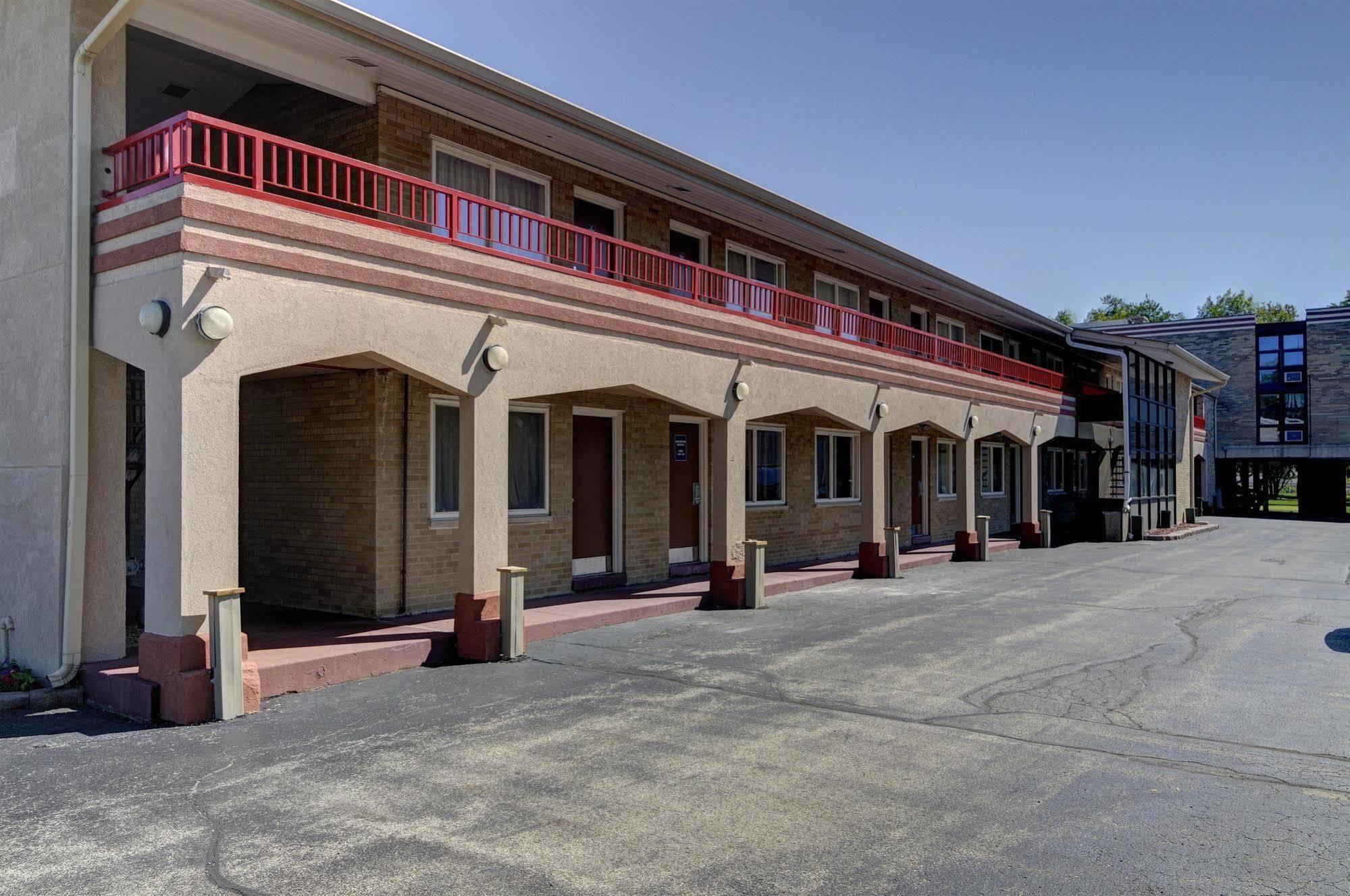 Fairbridge Inn Express - Barrington Exterior foto